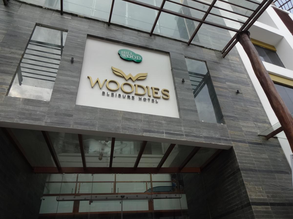 Woodies Bleisure Hotel Кожикоде Екстер'єр фото